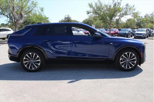 2025 Cadillac LYRIQ Sport w/1SJ
