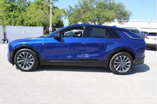 2025 Cadillac LYRIQ Sport w/1SJ