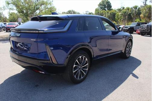 2025 Cadillac LYRIQ Sport w/1SJ