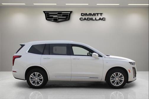 2025 Cadillac XT6 Luxury FWD