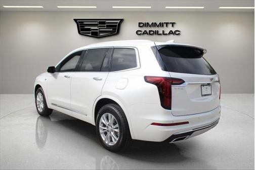 2025 Cadillac XT6 Luxury FWD