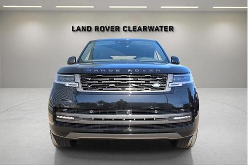 2025 Land Rover Range Rover P400 SE 7 Seat