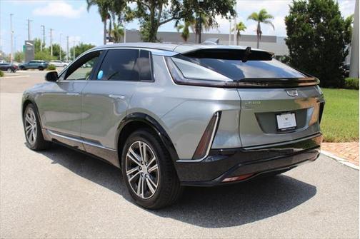2025 Cadillac LYRIQ Luxury w/1SC