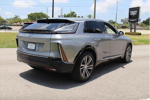 2025 Cadillac LYRIQ Luxury w/1SC