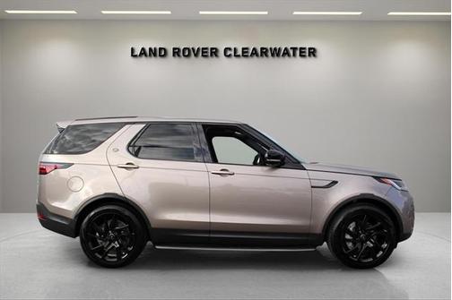 2025 Land Rover Discovery S