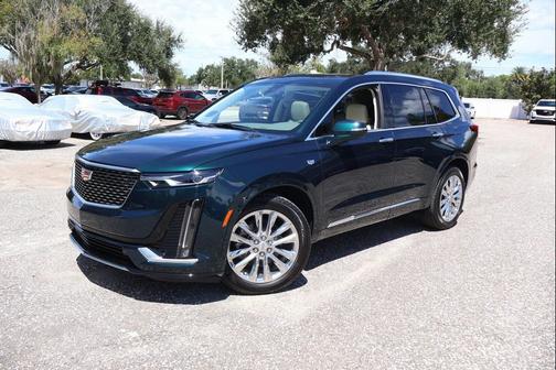2025 Cadillac XT6 Premium Luxury FWD
