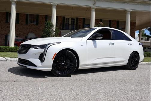 2021 Cadillac CT4 Premium Luxury