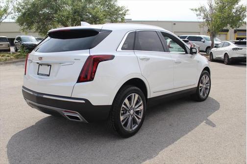 2025 Cadillac XT5 Premium Luxury