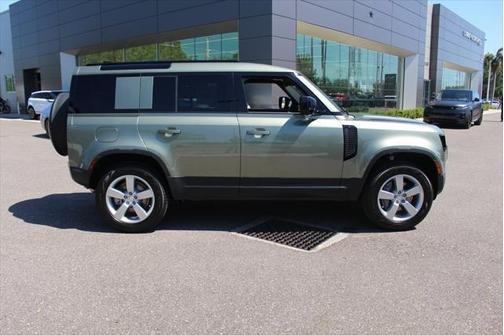 2025 Land Rover Defender 110 P300