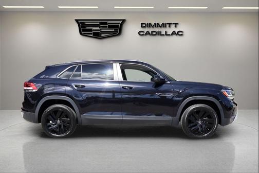 2022 Volkswagen Atlas Cross Sport 2.0T SE w/Technology