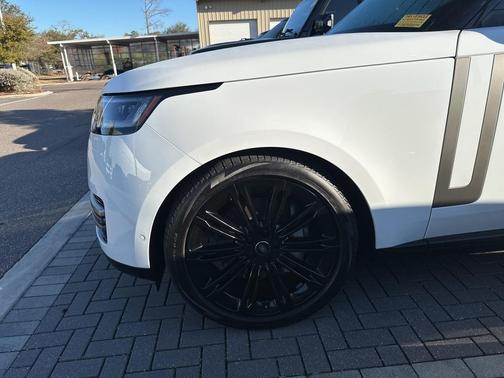 2024 Land Rover Range Rover P400 SE