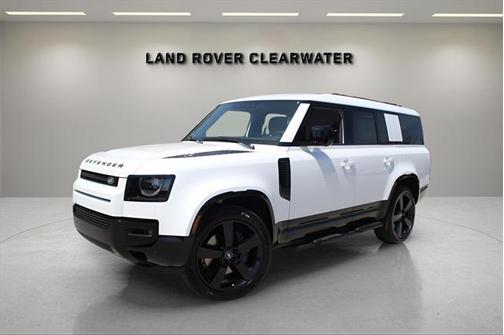 2025 Land Rover Defender 130 P400 X-Dynamic SE