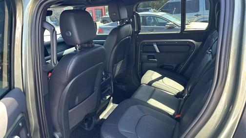 2023 Land Rover Defender 110 X-Dynamic SE