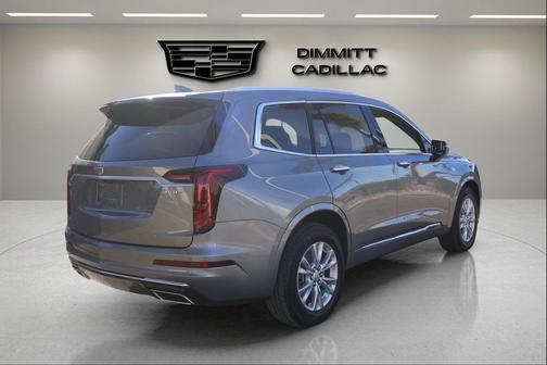 2025 Cadillac XT6 Luxury FWD