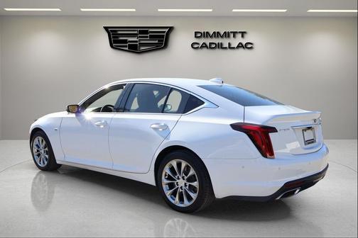 2022 Cadillac CT5 Premium Luxury