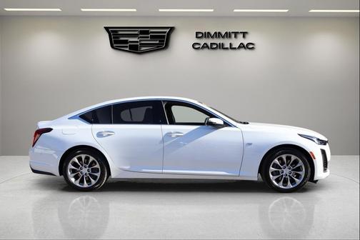 2022 Cadillac CT5 Premium Luxury