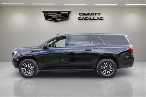 2024 GMC Yukon XL 4WD AT4