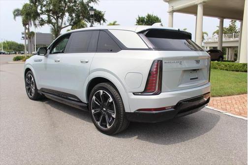 2025 Cadillac Escalade Sport