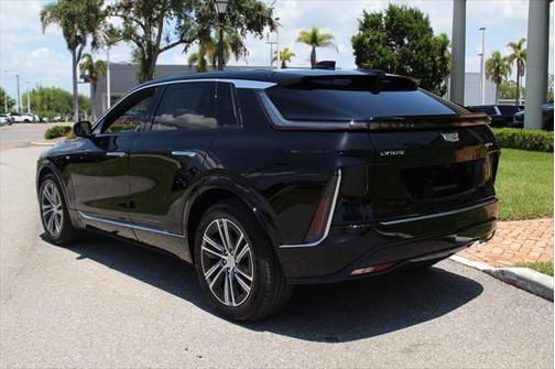 2025 Cadillac LYRIQ Luxury w/1SC