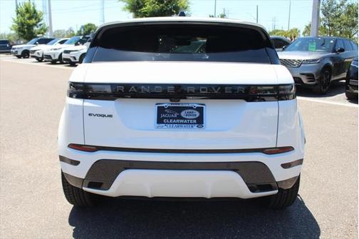 2026 Land Rover Range Rover Evoque Dynamic SE