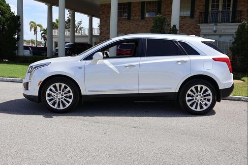 2017 Cadillac XT5 Platinum