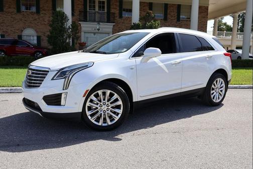 2017 Cadillac XT5 Platinum