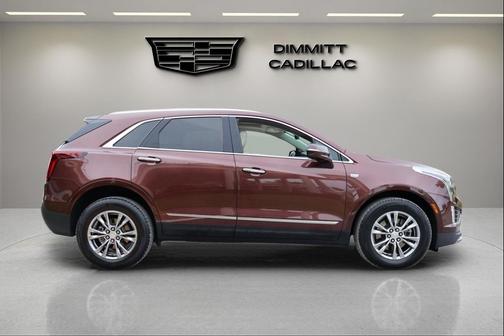2022 Cadillac XT5 Premium Luxury