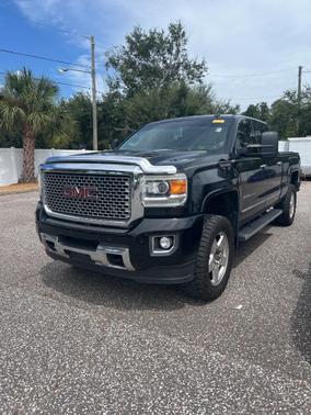 2015 GMC Sierra 2500 Denali