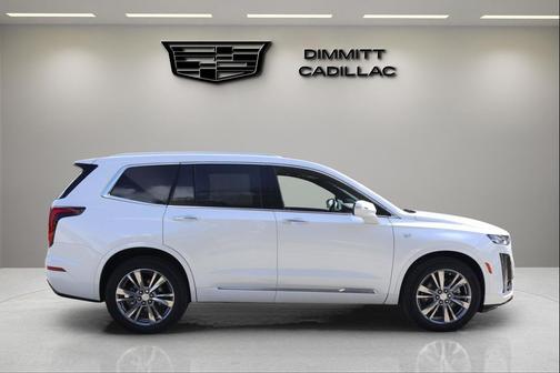 2025 Cadillac XT6 Premium Luxury AWD