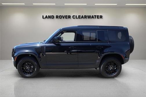 2025 Land Rover Defender 110 P300