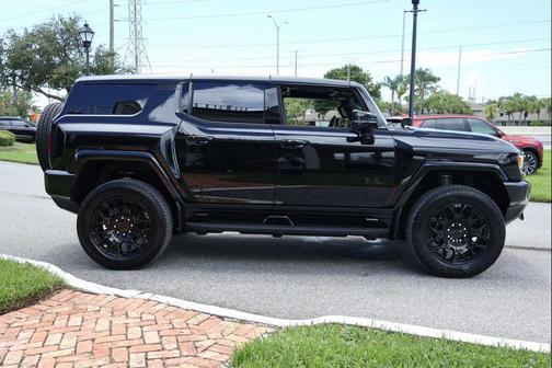 2025 GMC HUMMER EV SUV 3X