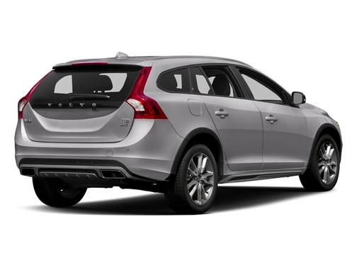 2018 Volvo V60 Cross Country T5