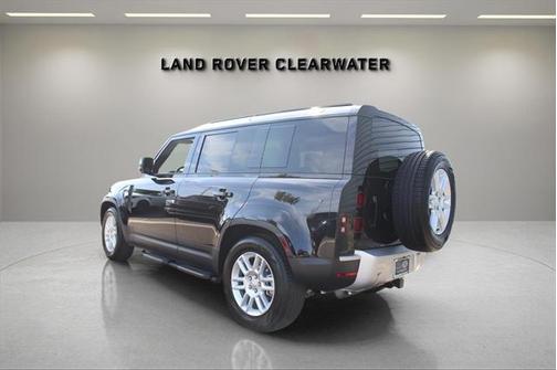 2025 Land Rover Defender 110 P400 S