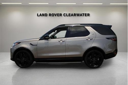 2024 Land Rover Discovery P360 Dynamic SE