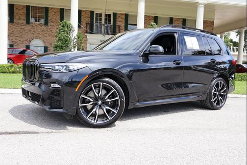2022 BMW X7 xDrive40i