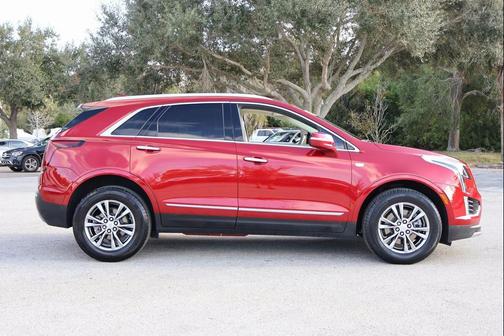 2023 Cadillac XT5 Premium Luxury