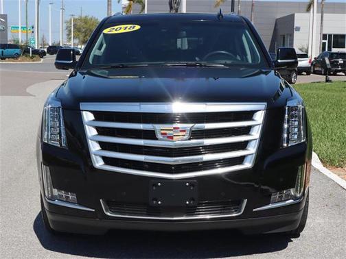 2018 Cadillac Escalade ESV Premium Luxury