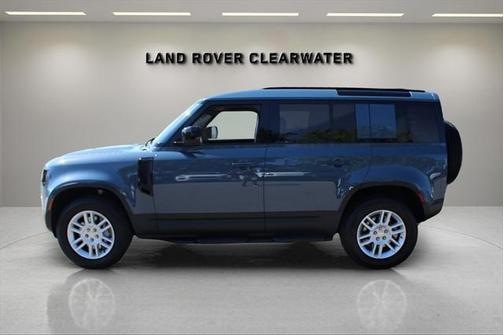 2025 Land Rover Defender 110 P300