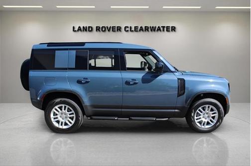 2025 Land Rover Defender 110 P300