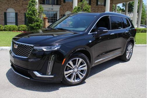 2025 Cadillac XT6 Premium Luxury FWD