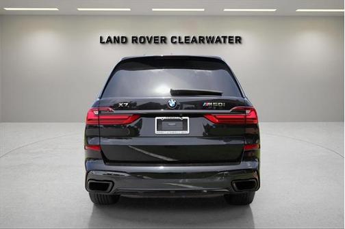 2021 BMW X7 M50i