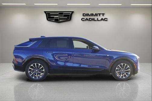 2026 Cadillac LYRIQ Sport