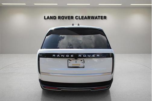 2025 Land Rover Range Rover P550e Autobiography