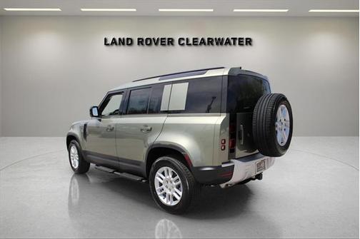 2025 Land Rover Defender 110 P400 S