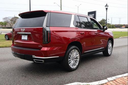 2026 Cadillac Escalade Luxury