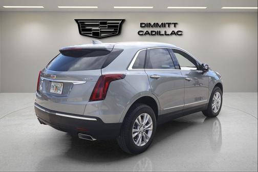 2025 Cadillac XT5 Luxury