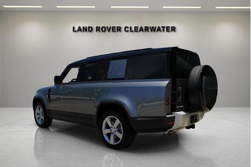 2024 Land Rover Defender 130 P400 S