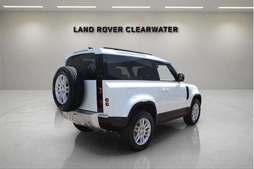 2025 Land Rover Defender 90 P300 S