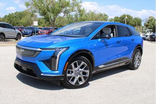 2025 Cadillac OPTIQ Luxury 1 AWD