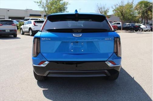 2025 Cadillac OPTIQ Luxury 1 AWD